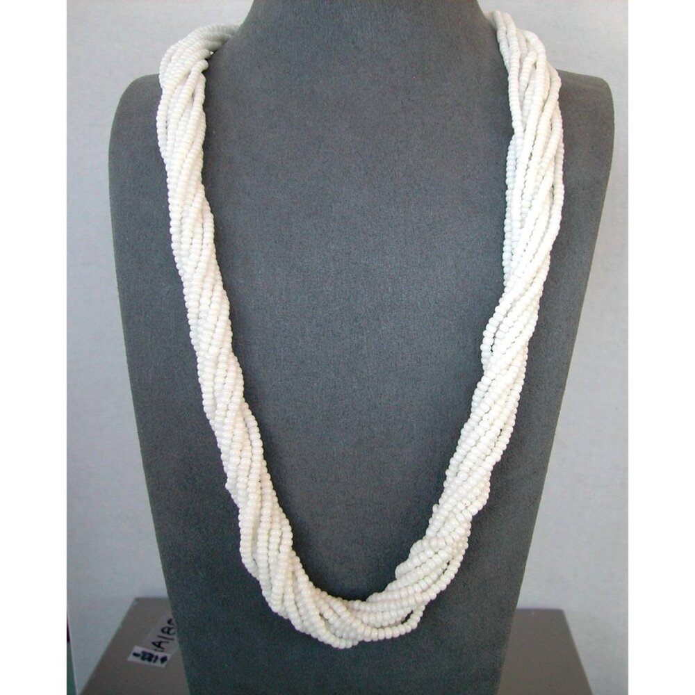 Crown Trifari  White Seed Bead Necklace With Gold-Tone Clasp 22"